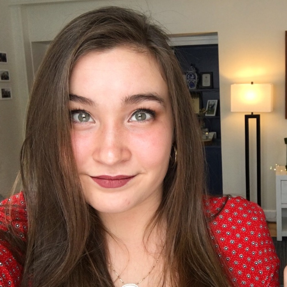 Meet your Posher, Hayley